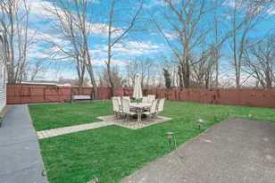 53 River Ave, Patchogue, NY 11772 - Photo 5