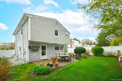 171 Pauline Street, Holbrook, NY 11741 - Photo 21