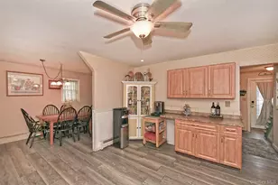 171 Pauline St, Holbrook, NY 11741 - Photo 9