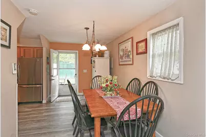 171 Pauline Street, Holbrook, NY 11741 - Photo 11
