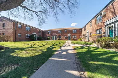 19637 69th Avenue #2F, Fresh Meadows, NY 11365 - Photo 9