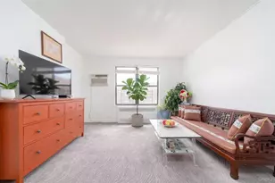 196-37 69th Ave, Fresh Meadows, NY 11365 - Photo 3