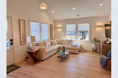 28 Alanson Lane, Hampton Bays, NY 11946 - Photo 9