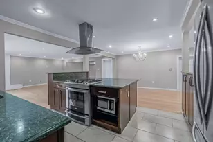 626 Pearl St, Oceanside, NY 11572 - Photo 7