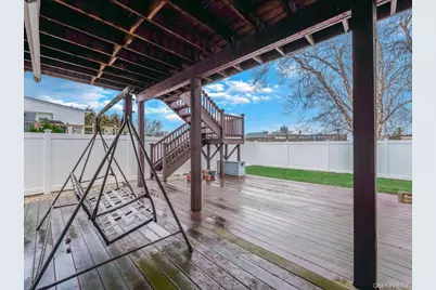 626 Pearl Street, Oceanside, NY 11572 - Photo 27