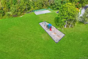 18 Spruce Ct, Fishkill, NY 12524 - Photo 21