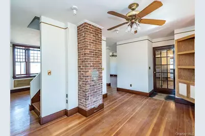 1425 Middle Neck Road, Sands Point, NY 11050 - Photo 11