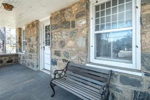 1425 Middle Neck Rd, Sands Point, NY 11050 - Photo 3