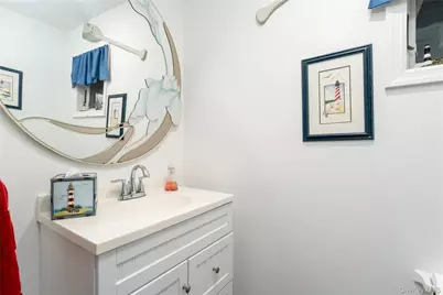 61 Atlantic Avenue, Hampton Bays, NY 11946 - Photo 31