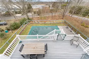 61 Atlantic Ave, Hampton Bays, NY 11946 - Photo 27