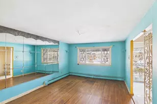 1256 Allerton Ave, Bronx, NY 10469 - Photo 5