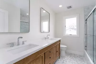 2547 Army Place, Bellmore, NY 11710 - Photo 17