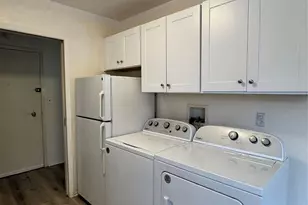 7 Millholland Dr, Fishkill, NY 12524 - Photo 9