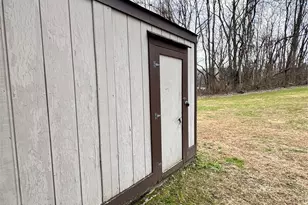 7 Millholland Dr, Fishkill, NY 12524 - Photo 13