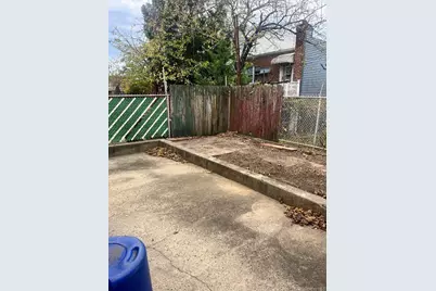 23-84 33rd, Astoria, NY 11105 - Photo 5