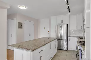 345 E 93rd St, New York, NY 10128 - Photo 9