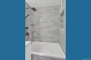 345 E 93rd St, New York, NY 10128 - Photo 23