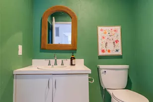 17 Princeton Dr, Syosset, NY 11791 - Photo 33