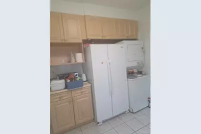 4220 Kissena Boulevard #D2, Flushing, NY 11355 - Photo 5