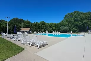 172 Pointe Cir N, Coram, NY 11727 - Photo 17