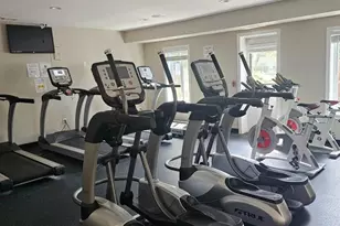 172 Pointe Cir N, Coram, NY 11727 - Photo 19