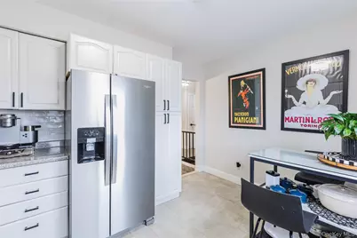 172 Pointe Circle N #172, Coram, NY 11727 - Photo 9