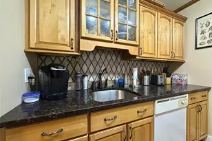 44 Johnes St, Newburgh, NY 12550 - Photo 19