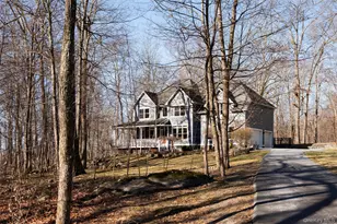 35 Peacock Rd, Rhinebeck, NY 12572 - Photo 31