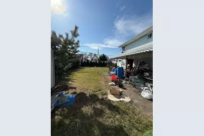 433 Miller Avenue, Freeport, NY 11520 - Photo 3