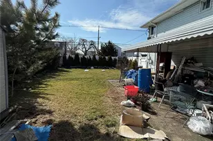 433 Miller Ave, Freeport, NY 11520 - Photo 3