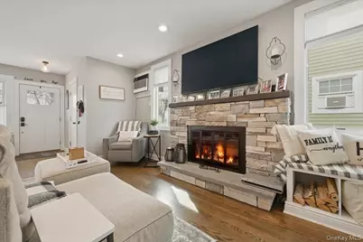 56 Broad Street, Williston Park, NY 11596 - Photo 15