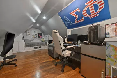 56 Broad Street, Williston Park, NY 11596 - Photo 27