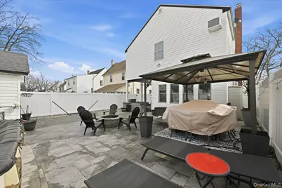 56 Broad Street, Williston Park, NY 11596 - Photo 35