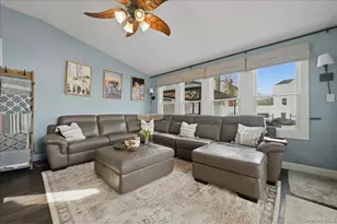 56 Broad St, Williston Park, NY 11596 - Photo 17