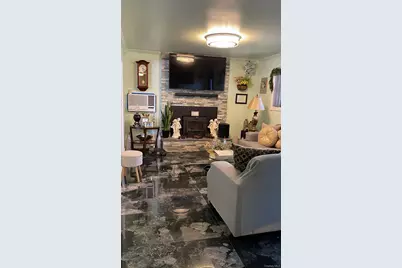 152 Dogwood Road, Mastic Beach, NY 11951 - Photo 3