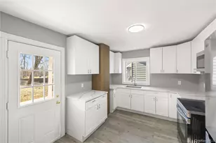 96 Creek Rd, Poughkeepsie, NY 12601 - Photo 21