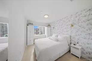 25-74 34th St, Astoria, NY 11103 - Photo 7