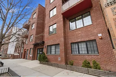 2574 34th Street #3A, Astoria, NY 11103 - Photo 3