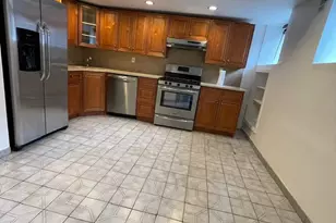 21-37 36th St, Astoria, NY 11105 - Photo 11