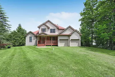 9 Surrey Street, Rock Hill, NY 12775 - Photo 5