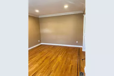 267 Seidman Place, Franklin Square, NY 11010 - Photo 3