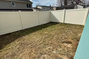 267 Seidman Pl, Franklin Square, NY 11010 - Photo 27