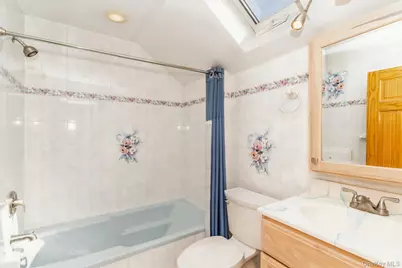 49 Winter Street, Lynbrook, NY 11563 - Photo 13