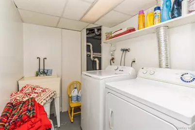 49 Winter Street, Lynbrook, NY 11563 - Photo 21