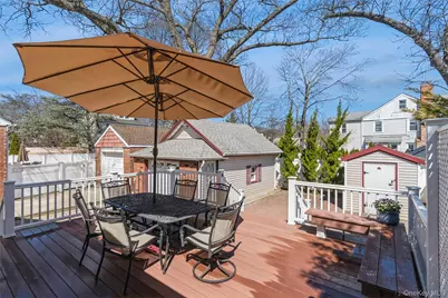 49 Winter Street, Lynbrook, NY 11563 - Photo 25