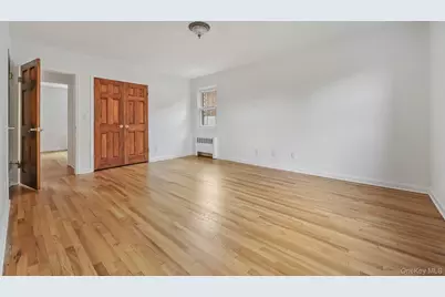 1020 Grant Avenue, Pelham, NY 10803 - Photo 23