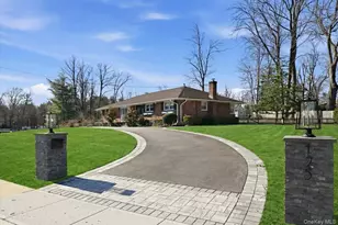 125 Highland Rd, Glen Cove, NY 11542 - Photo 5