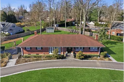 125 Highland Road, Glen Cove, NY 11542 - Photo 47