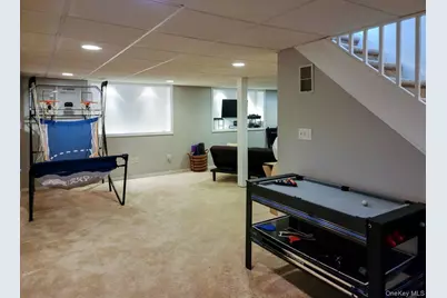 104 Zugibe Court, West Haverstraw, NY 10993 - Photo 17