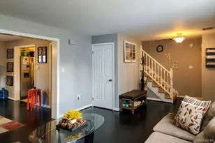 104 Zugibe Ct, West Haverstraw, NY 10993 - Photo 7